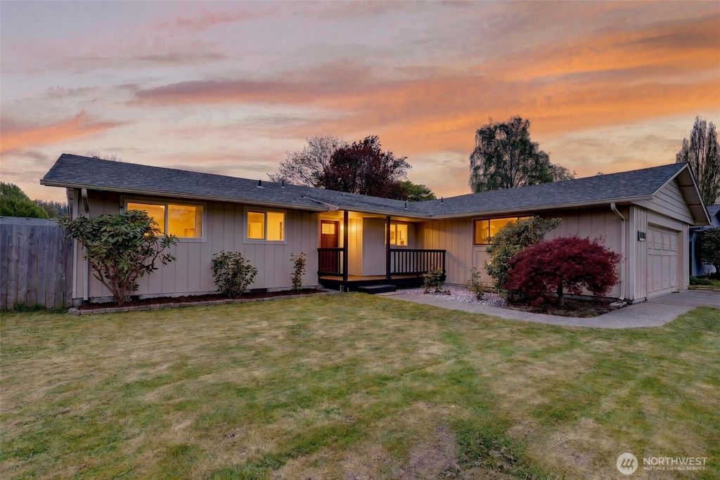 3815 Cherrywood Street, Longview, WA 98632