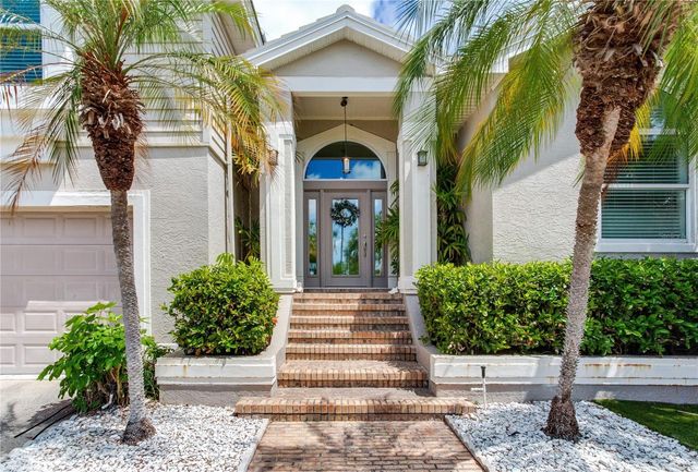 330 173RD AVENUE E, North Redington Beach, FL 33708