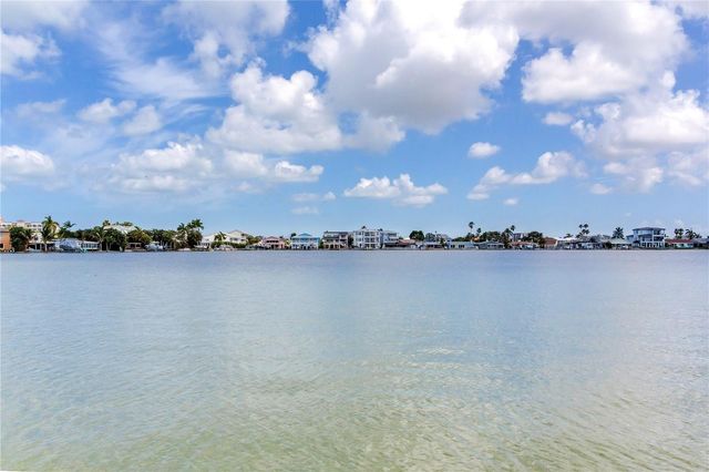 330 173RD AVENUE E, North Redington Beach, FL 33708