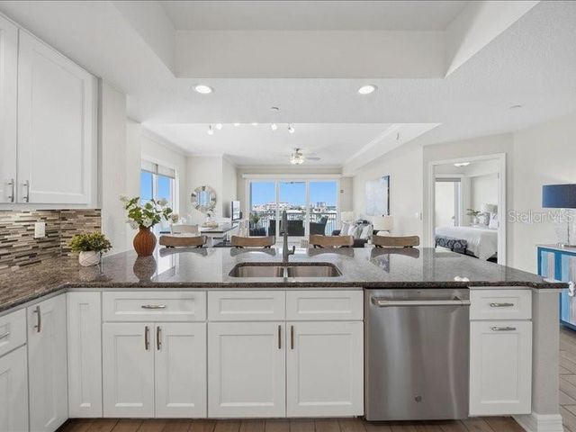 706 BAYWAY BOULEVARD 501, Clearwater, FL 33767