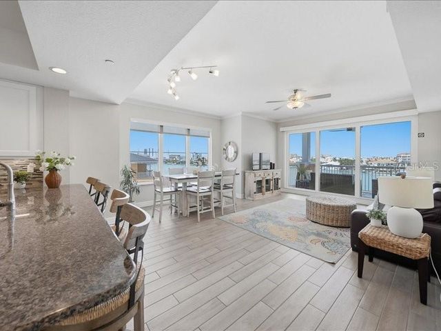 706 BAYWAY BOULEVARD 501, Clearwater, FL 33767