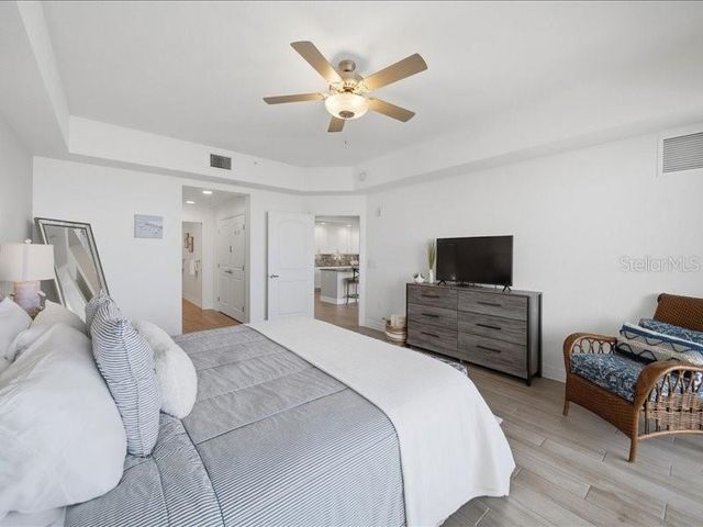 706 BAYWAY BOULEVARD 501, Clearwater, FL 33767