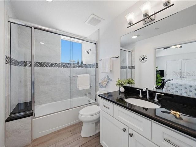 706 BAYWAY BOULEVARD 501, Clearwater, FL 33767