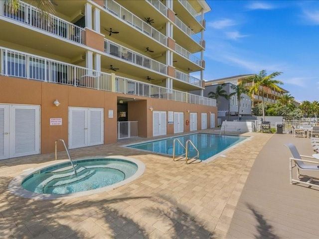 706 BAYWAY BOULEVARD 501, Clearwater, FL 33767