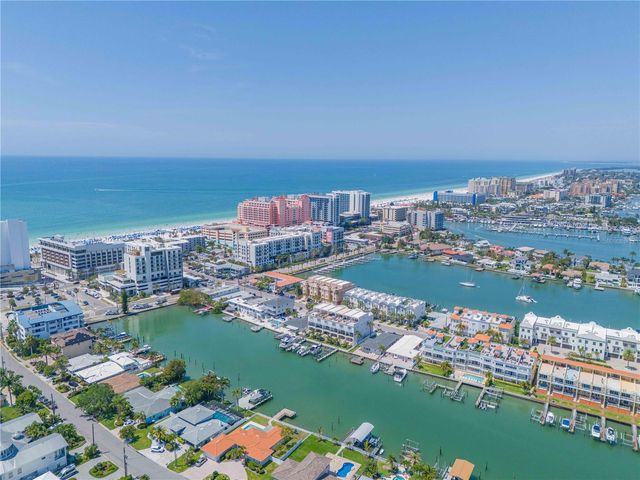 706 BAYWAY BOULEVARD 501, Clearwater, FL 33767