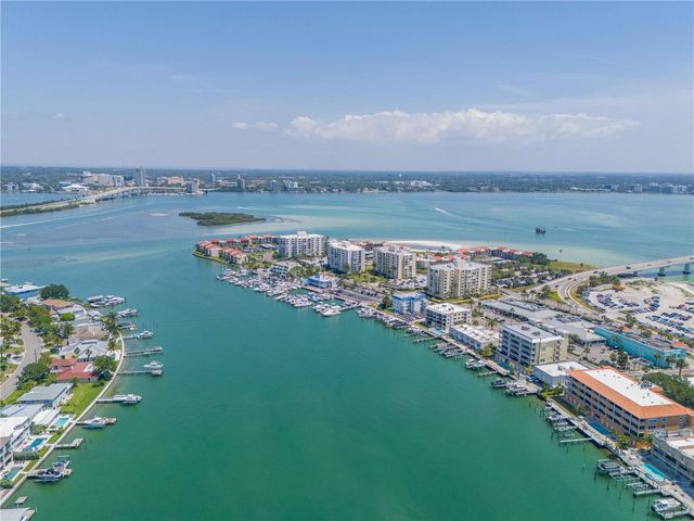 706 BAYWAY BOULEVARD 501, Clearwater, FL 33767
