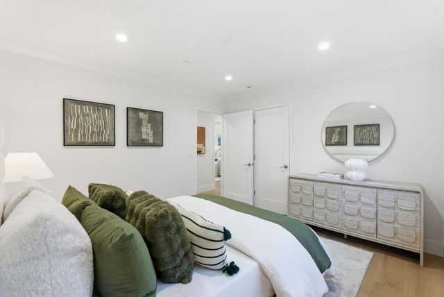 670 La Mesa Drive, Portola Valley, CA 94028