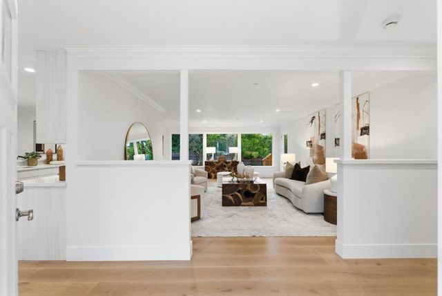 670 La Mesa Drive, Portola Valley, CA 94028