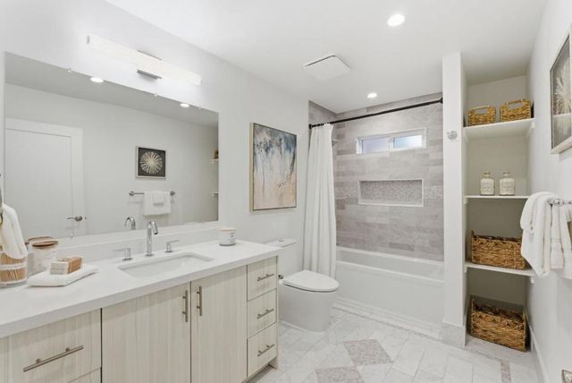 670 La Mesa Drive, Portola Valley, CA 94028