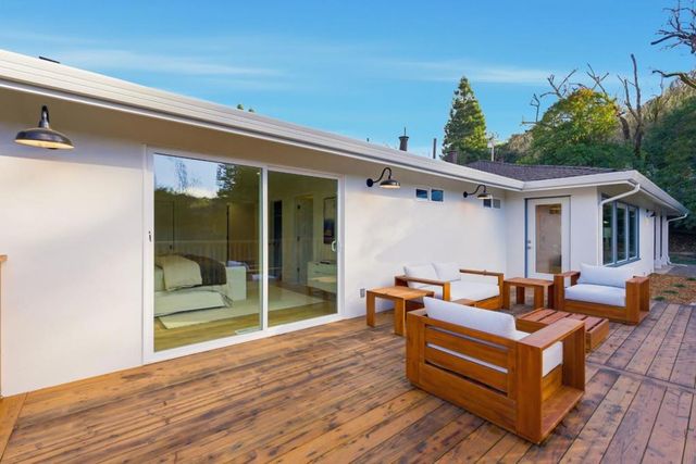 670 La Mesa Drive, Portola Valley, CA 94028