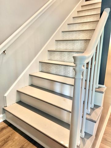 216 Runnymede Lane, Summerville, SC 29485