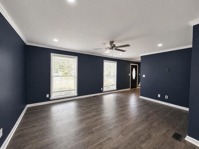 216 Runnymede Lane, Summerville, SC 29485