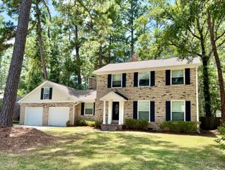 216 Runnymede Lane, Summerville, SC 29485