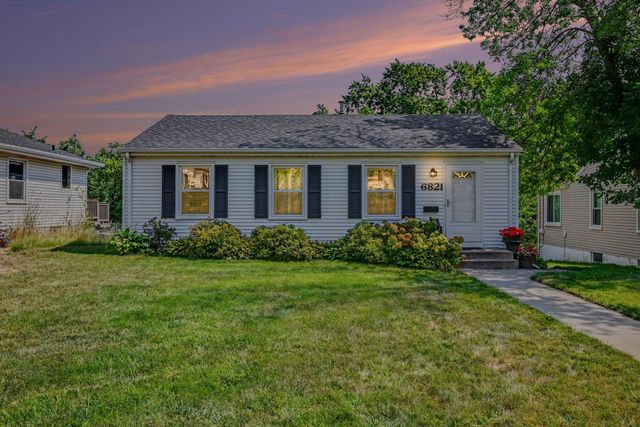 6821 Upton Avenue S, Richfield, MN 55423