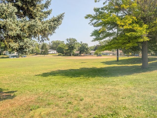 6821 Upton Avenue S, Richfield, MN 55423