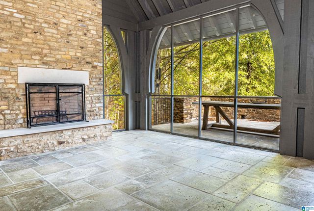 207 SAUNDERS BRIDGE CIRCLE, Sterrett, AL 35147