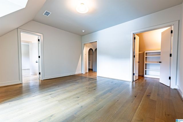 207 SAUNDERS BRIDGE CIRCLE, Sterrett, AL 35147