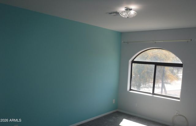 1072 E SUNBURST Lane, Tempe, AZ 85284