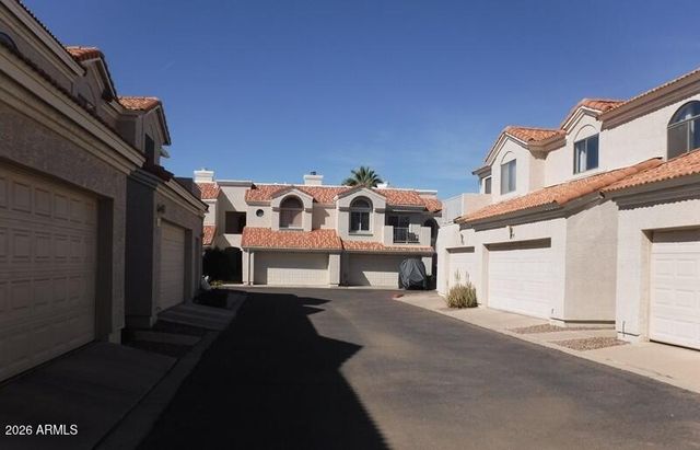 1072 E SUNBURST Lane, Tempe, AZ 85284