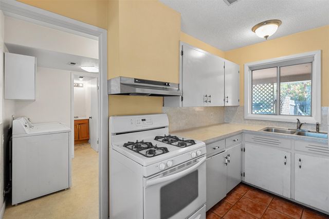 7923 Brockman ST, Austin, TX 78757