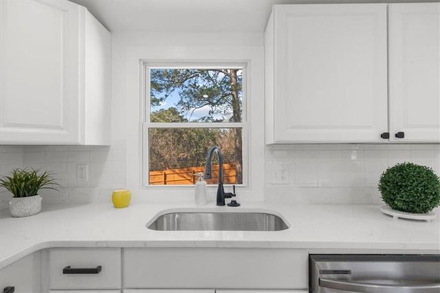 2149 Stockbridge SE Drive, Atlanta, GA 30316