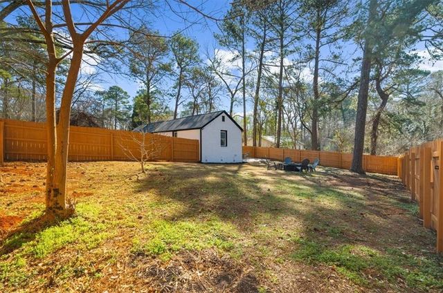 2149 Stockbridge SE Drive, Atlanta, GA 30316