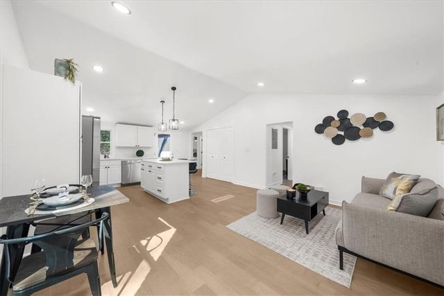 2149 Stockbridge SE Drive, Atlanta, GA 30316