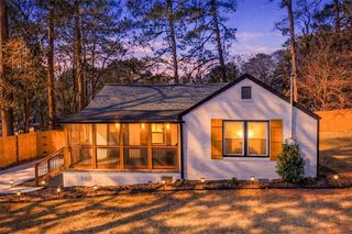 2149 Stockbridge SE Drive, Atlanta, GA 30316