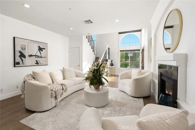 590 S 3rd, Arcadia, CA 91006