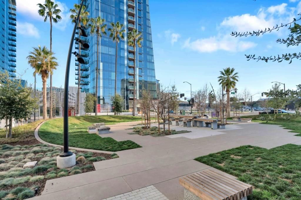Image 21 of property listing at 175 W St James Street 607, San Jose, CA 95110