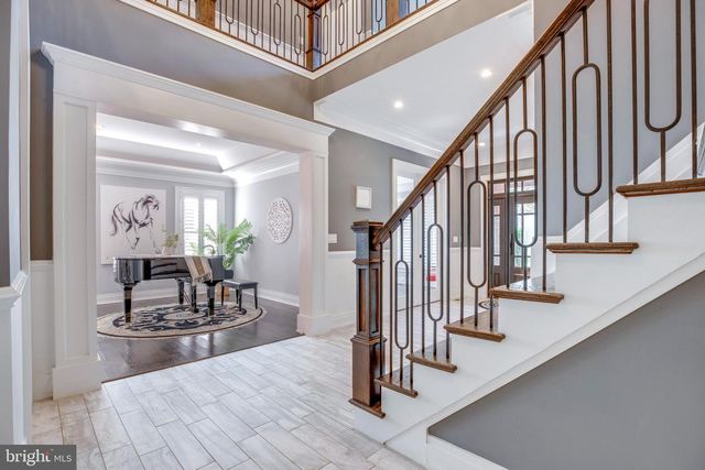 510 WALKER ST SW, Vienna, VA 22180