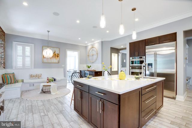 510 WALKER ST SW, Vienna, VA 22180