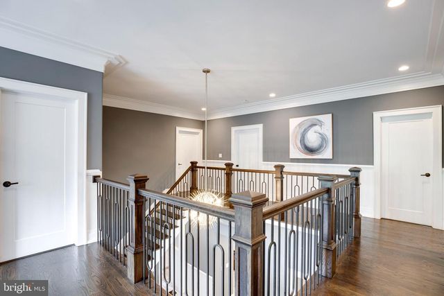 510 WALKER ST SW, Vienna, VA 22180