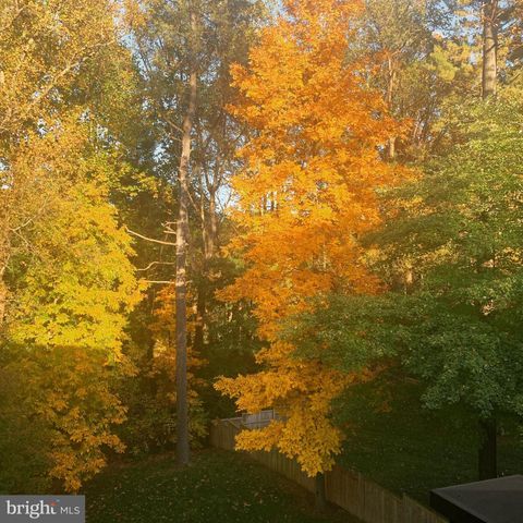 510 WALKER ST SW, Vienna, VA 22180