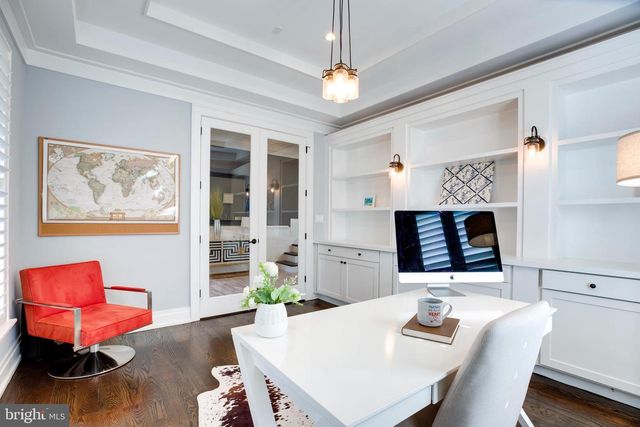 510 WALKER ST SW, Vienna, VA 22180