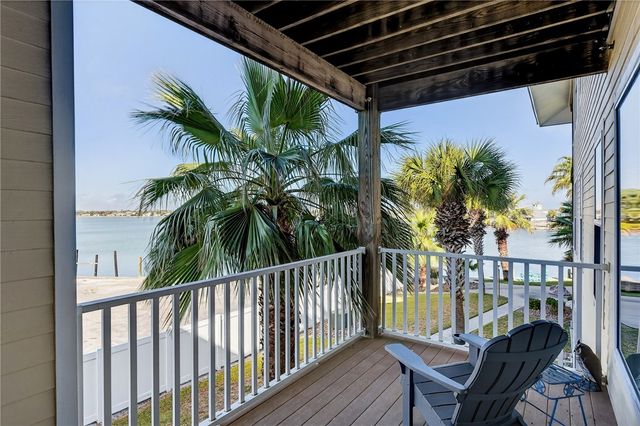 28 Sandollar C2, Rockport, TX 78382