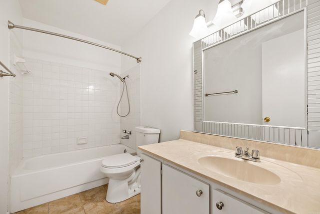 500 Green Mountain Circle, Little Rock, AR 72211