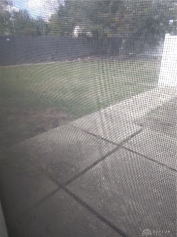 512 N Sherry Drive, Dayton, OH 45426