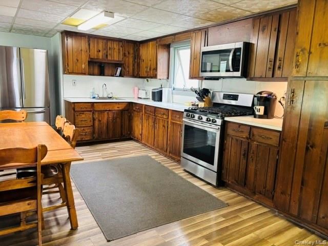 7786 S Main Street, Pine Plains, NY 12567