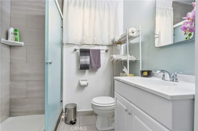 11474 Gladstone, Sylmar, CA 91342