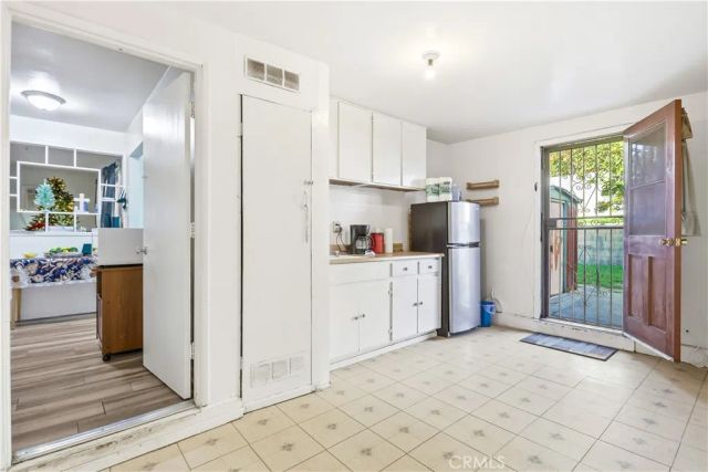 11474 Gladstone, Sylmar, CA 91342