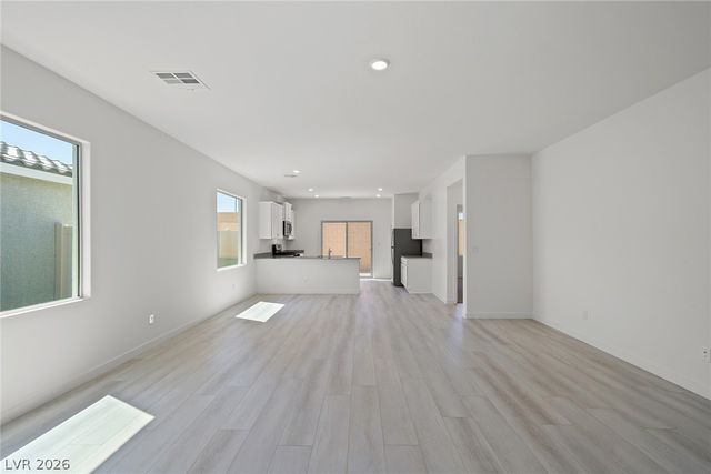 6745 Magnolia River Avenue, Las Vegas, NV 89156