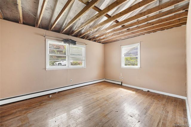 22 N Lawrence Avenue, Elmsford, NY 10523