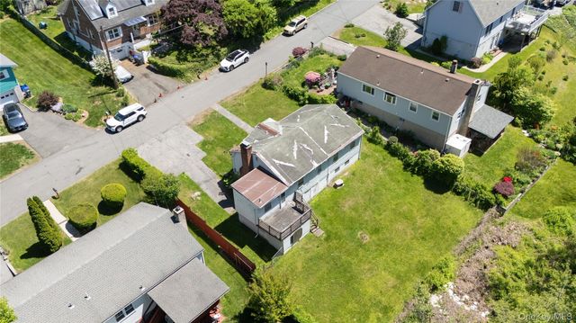 22 N Lawrence Avenue, Elmsford, NY 10523