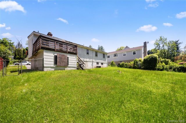 22 N Lawrence Avenue, Elmsford, NY 10523