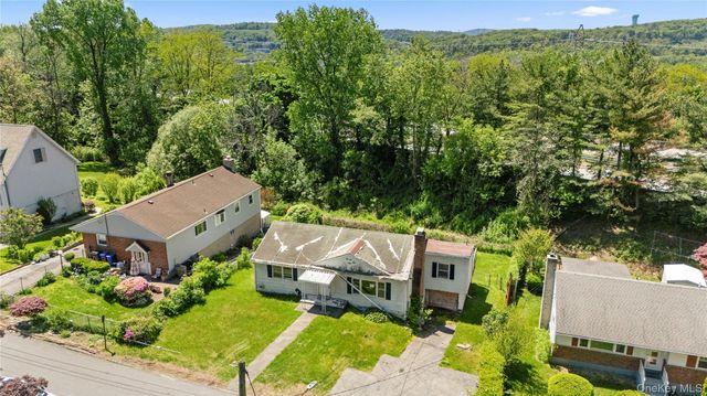 22 N Lawrence Avenue, Elmsford, NY 10523