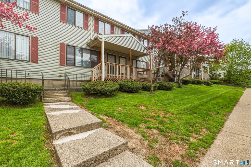 151 Newington Avenue 3B, New Britain, CT 06051