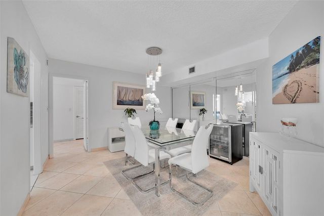 3410 Galt Ocean Drive 204N, Fort Lauderdale, FL 33308