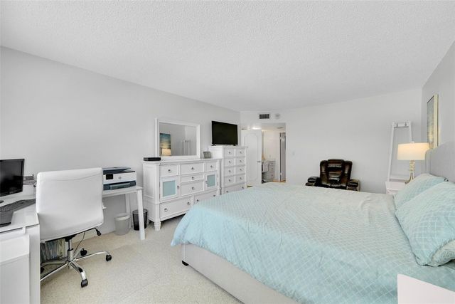 3410 Galt Ocean Drive 204N, Fort Lauderdale, FL 33308