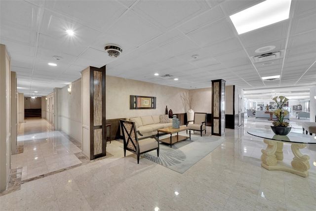 3410 Galt Ocean Drive 204N, Fort Lauderdale, FL 33308